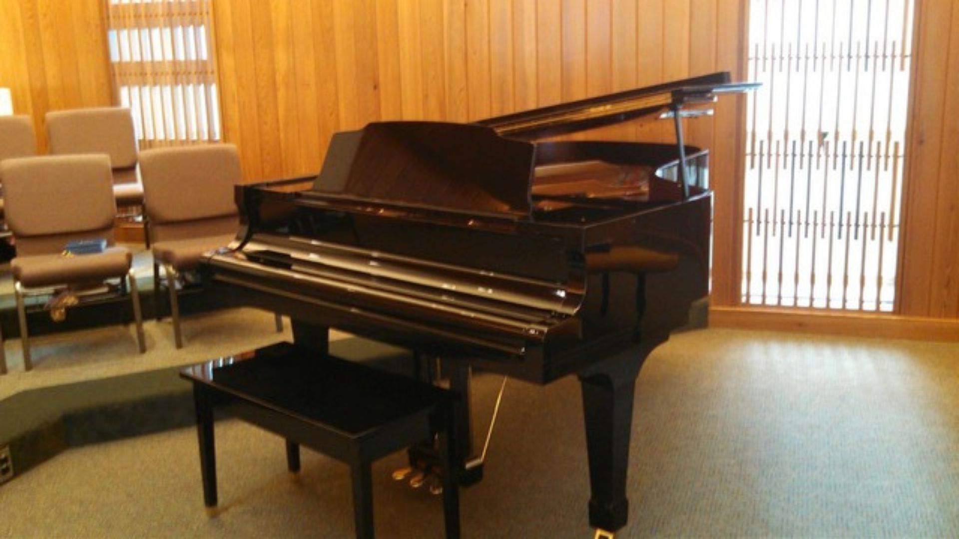 Loudonville Piano Music 1920x1080